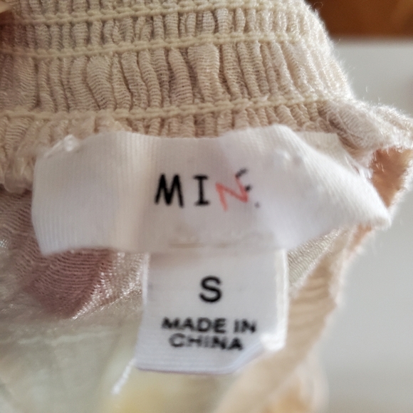 MINE small off the shoulder top - Picture 9 of 9